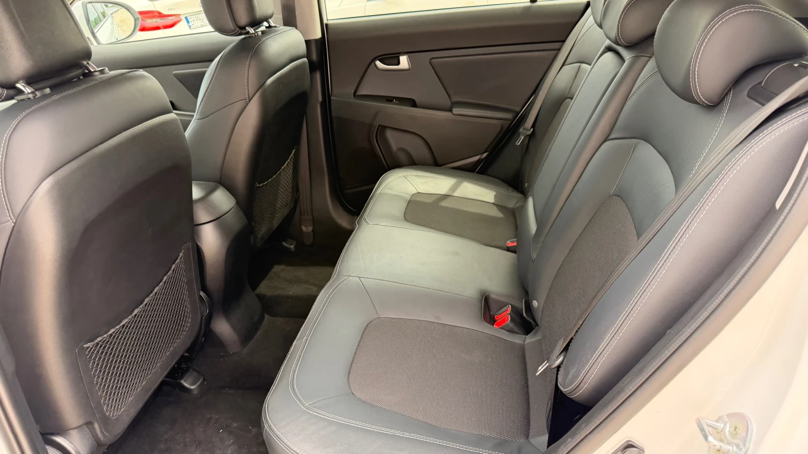 Kia Sportage 2.0crdi * 4x4* Avtom* Led* Koja* UNIKAT*  | Mobile.bg � ����������� 9