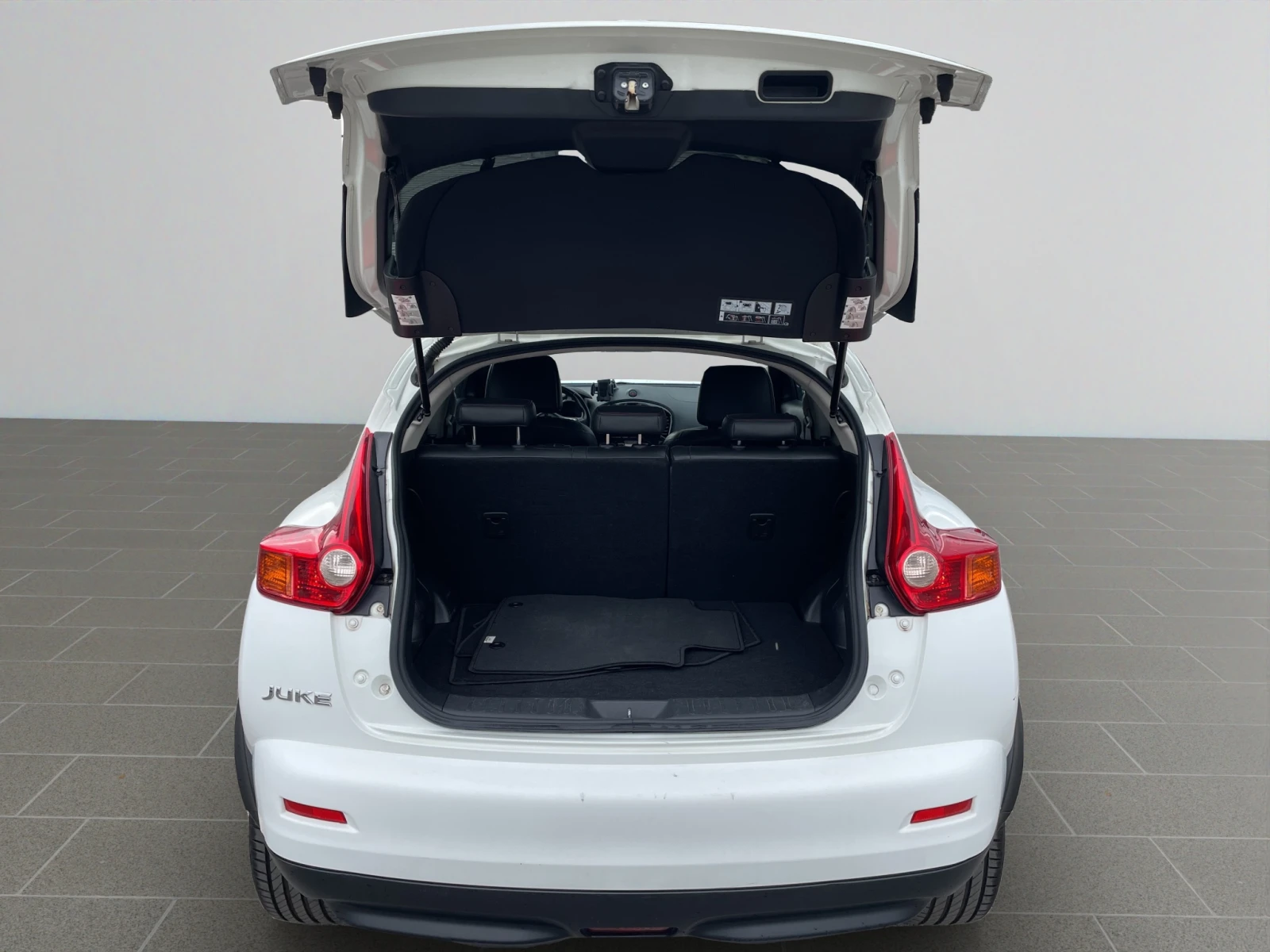 Nissan Juke Tekna 1.6i CVT | Mobile.bg — изображение 16