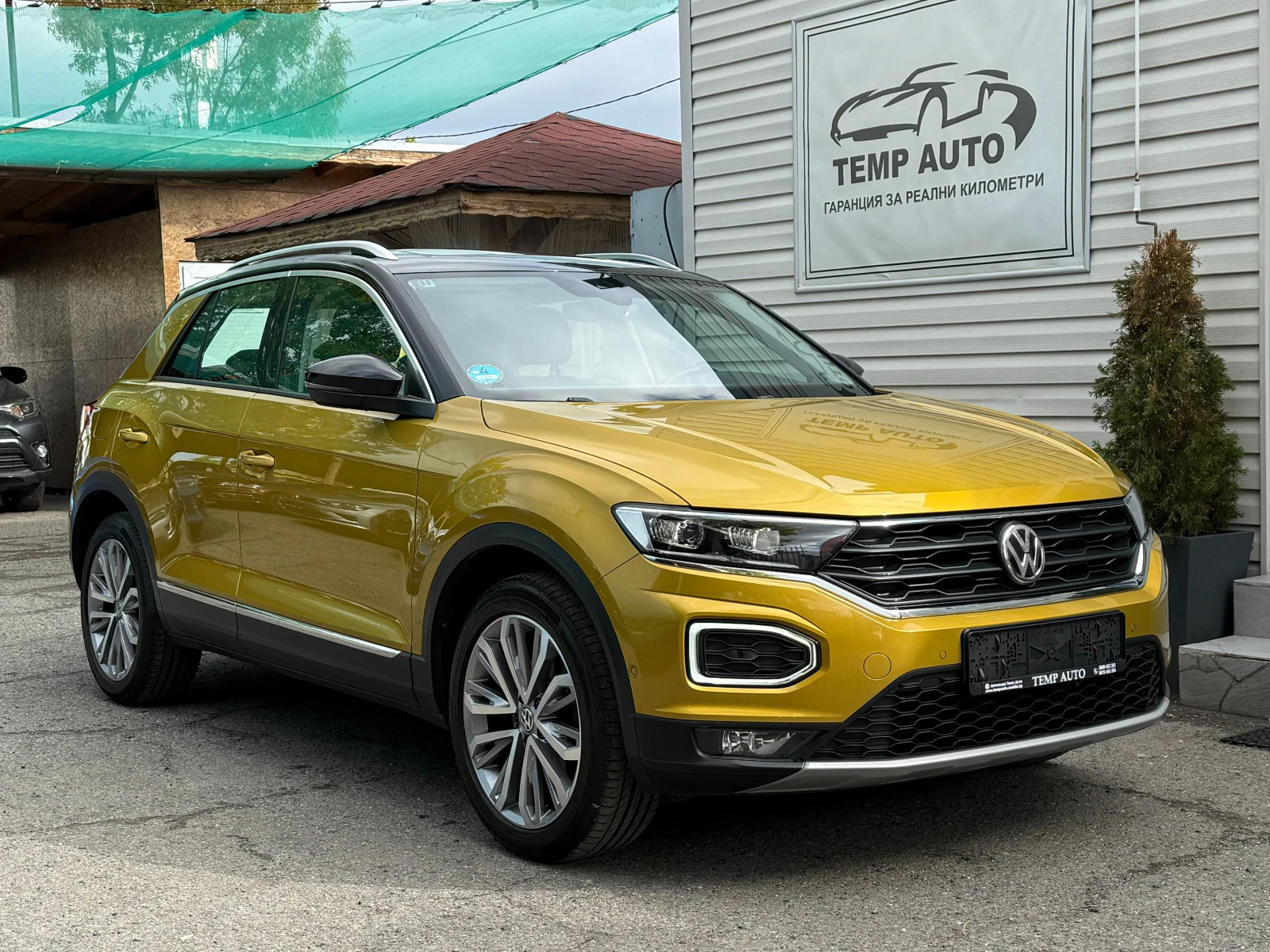 VW T-Roc 2.0TDI* 150к.с* 4x4* СЕРВИЗНА КНИЖКА С ПЪЛНА ИСТОР - изображение 3