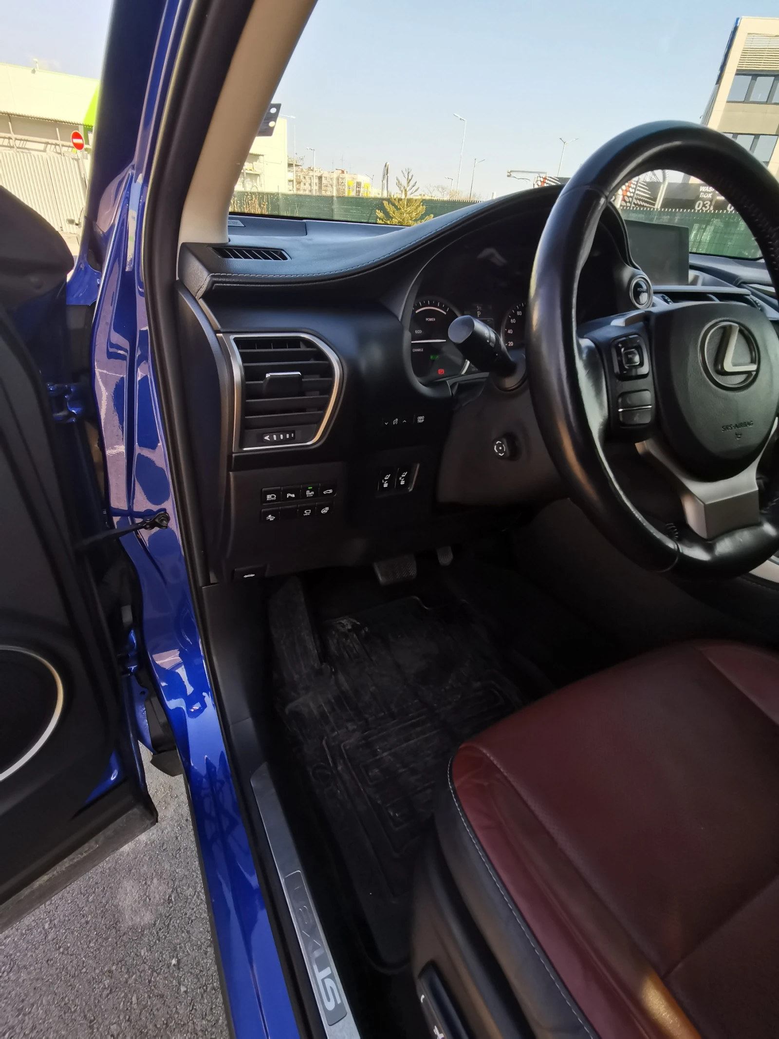 Lexus NX 300h LUXURY HYBRID/LPG - изображение 10