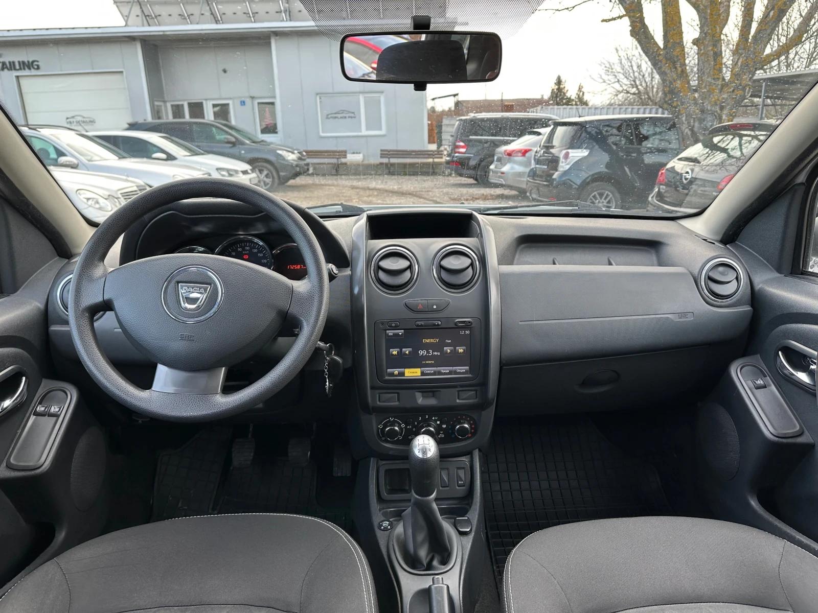 Dacia Duster 1.6i BENZ-GAZ | Mobile.bg � ����������� 9