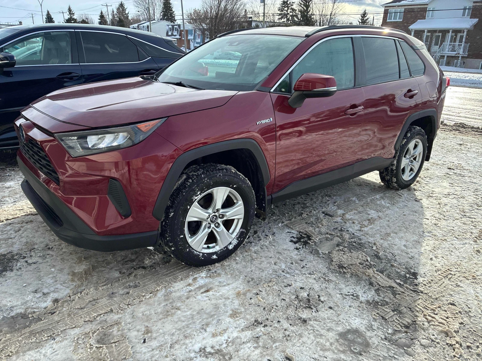 Toyota Rav4 HYBRID LE * * CARFAX * * АВТО КРЕДИТ * *  - изображение 2