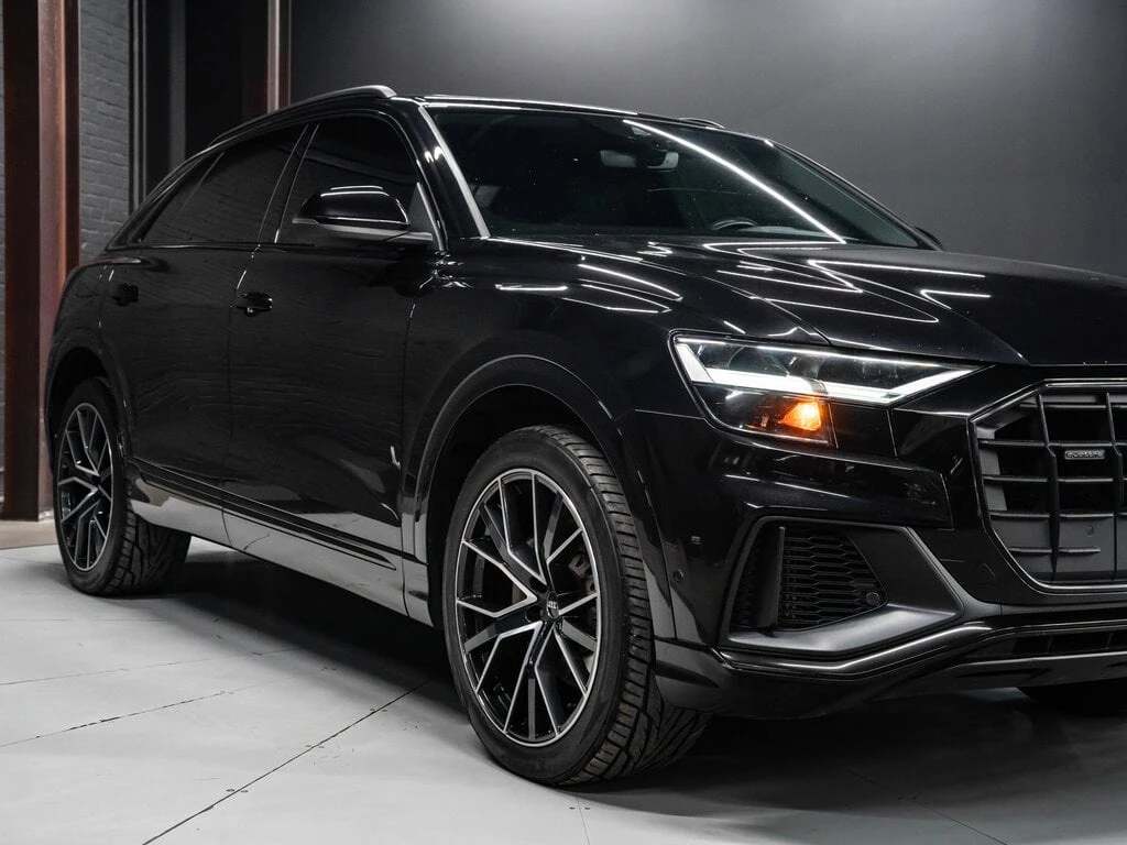 Audi Q8 * Progressiv 55 | Black Optics Pkg | 22in Rims | 3 - изображение 10
