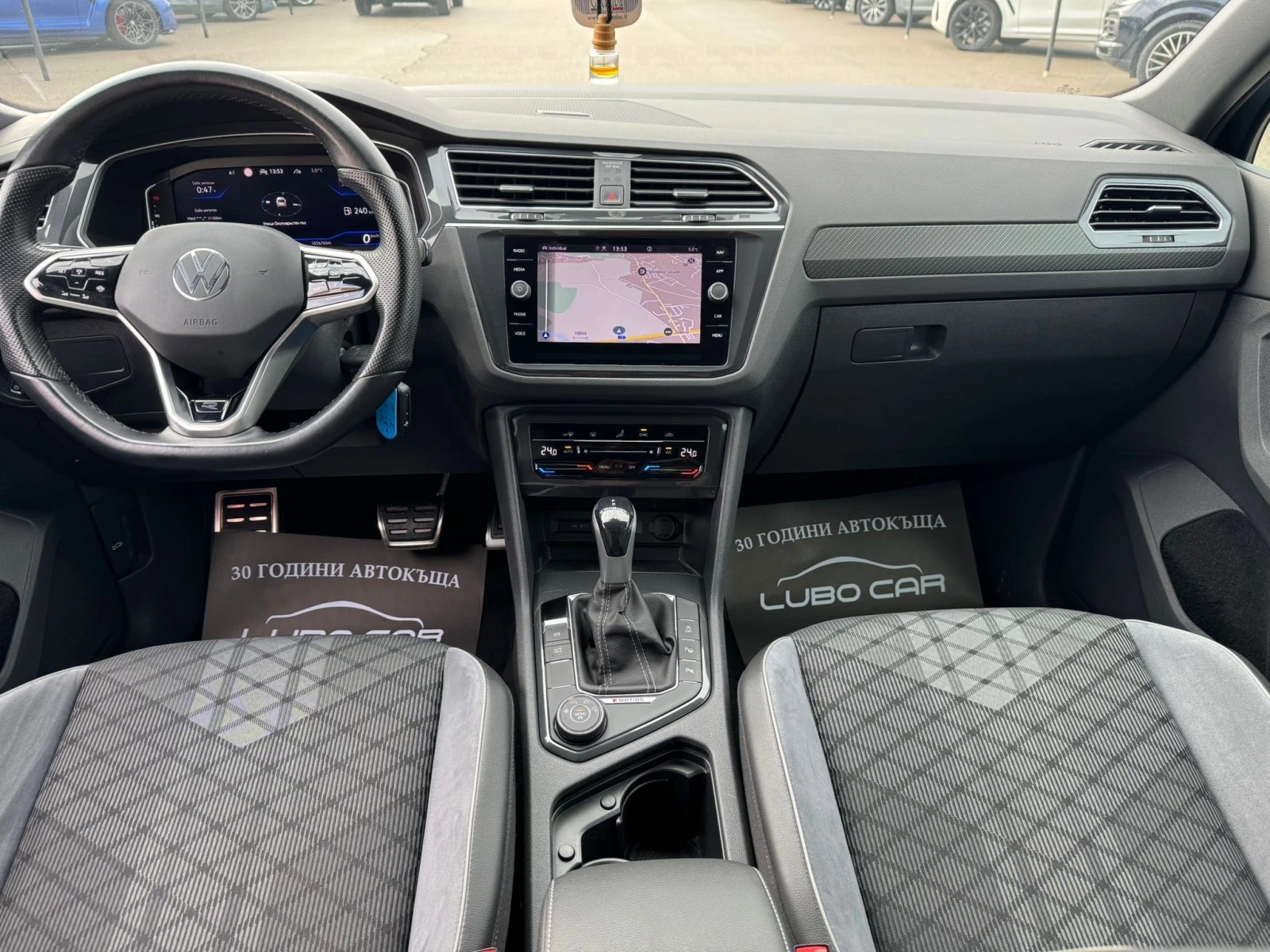 VW Tiguan 2.0D-4 MOTION-R LINE-FULL LED-DIGITAL-TOP | Mobile.bg � ����������� 12