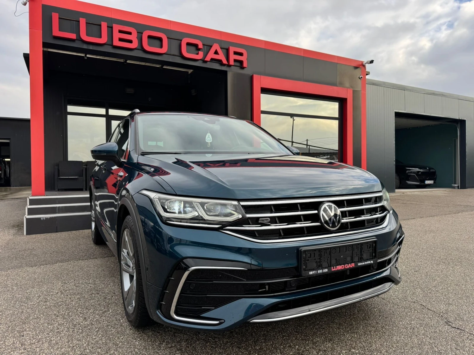 VW Tiguan 2.0D-4 MOTION-R LINE-FULL LED-DIGITAL-TOP | Mobile.bg � ����������� 1