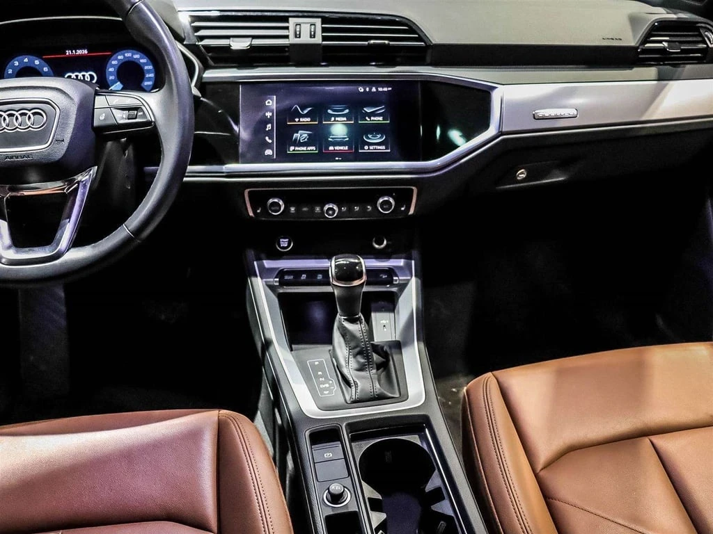 Audi Q3 * quattro Premium * CARFAX * ���� �� �� | Mobile.bg � ����������� 12