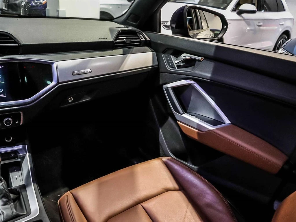 Audi Q3 * quattro Premium * CARFAX * ���� �� �� | Mobile.bg � ����������� 13