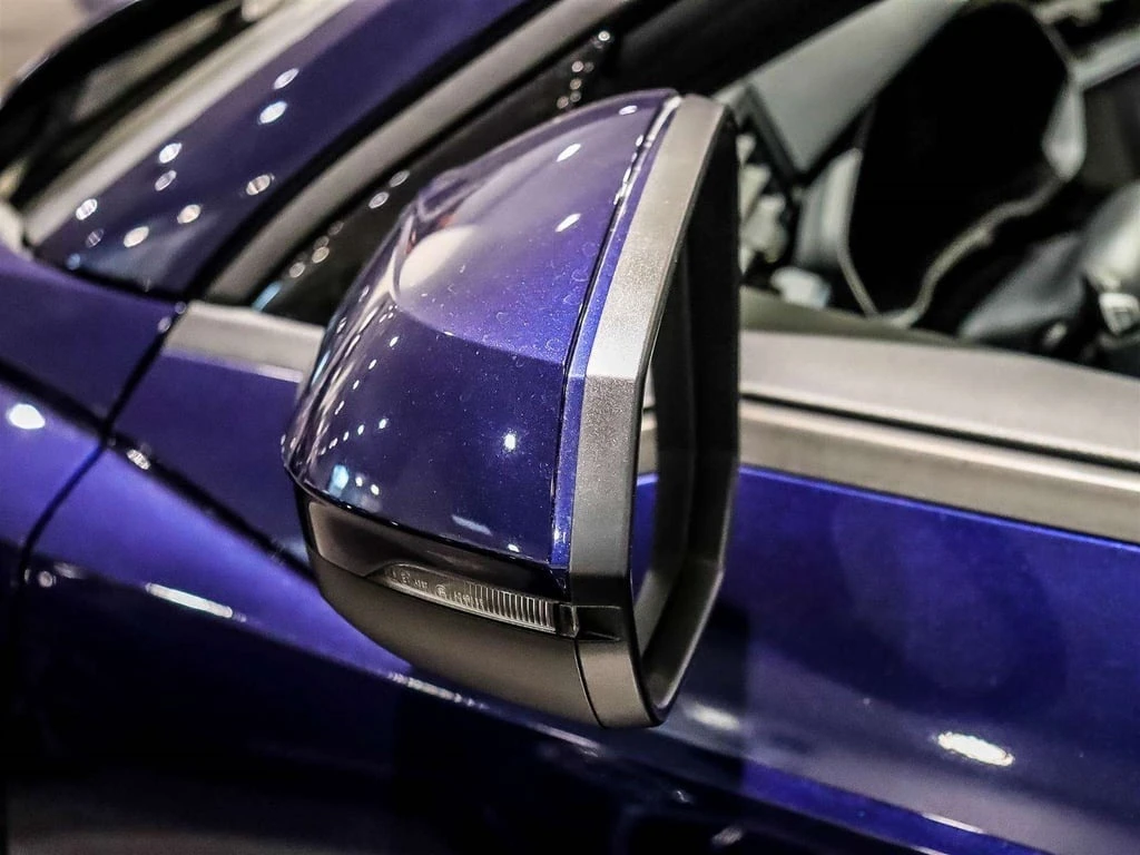 Audi Q3 * quattro Premium * CARFAX * ЦЕНА ДО БГ - изображение 5