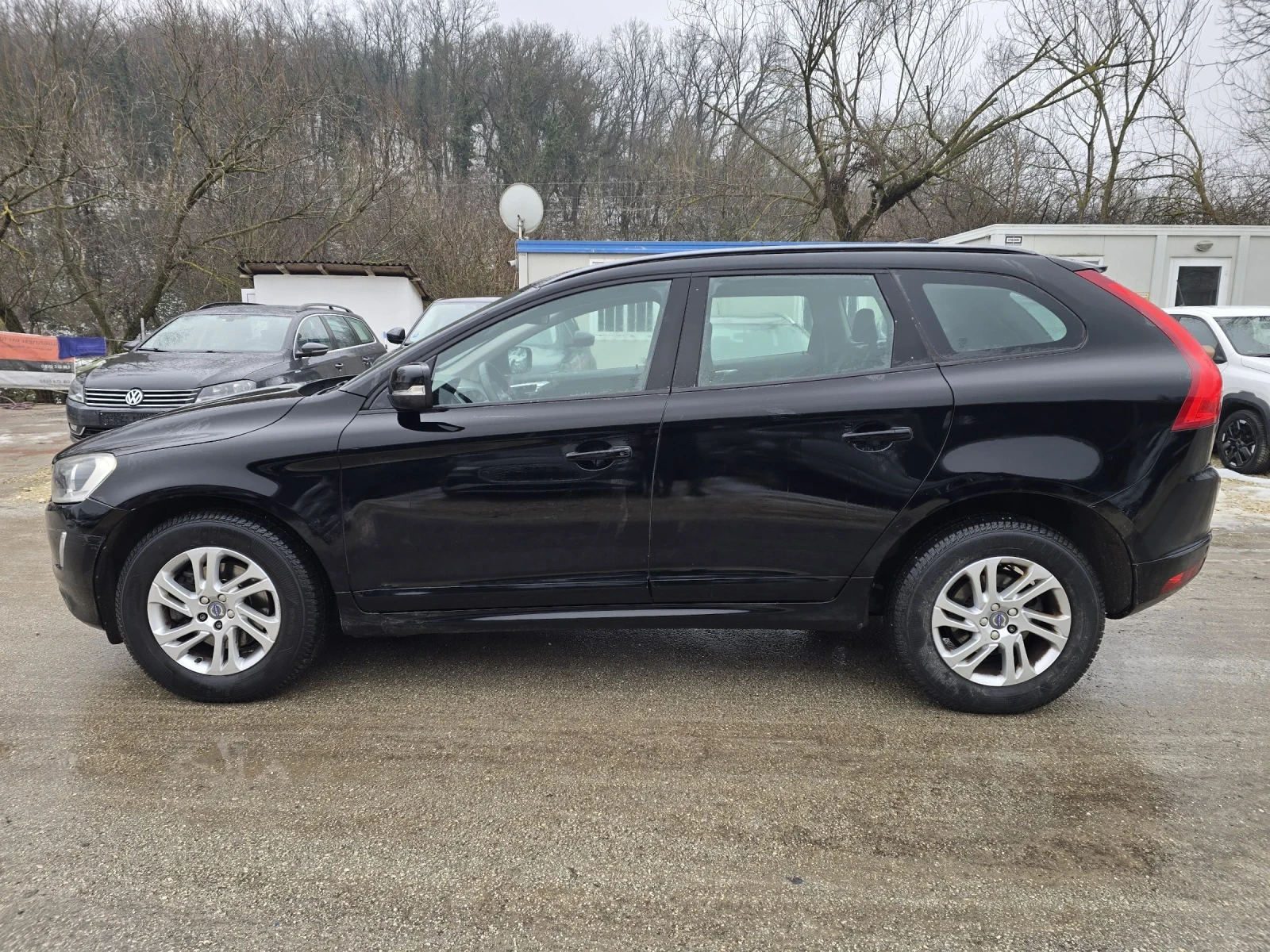 Volvo XC60 2.0d 190к.с 4х4  - изображение 7