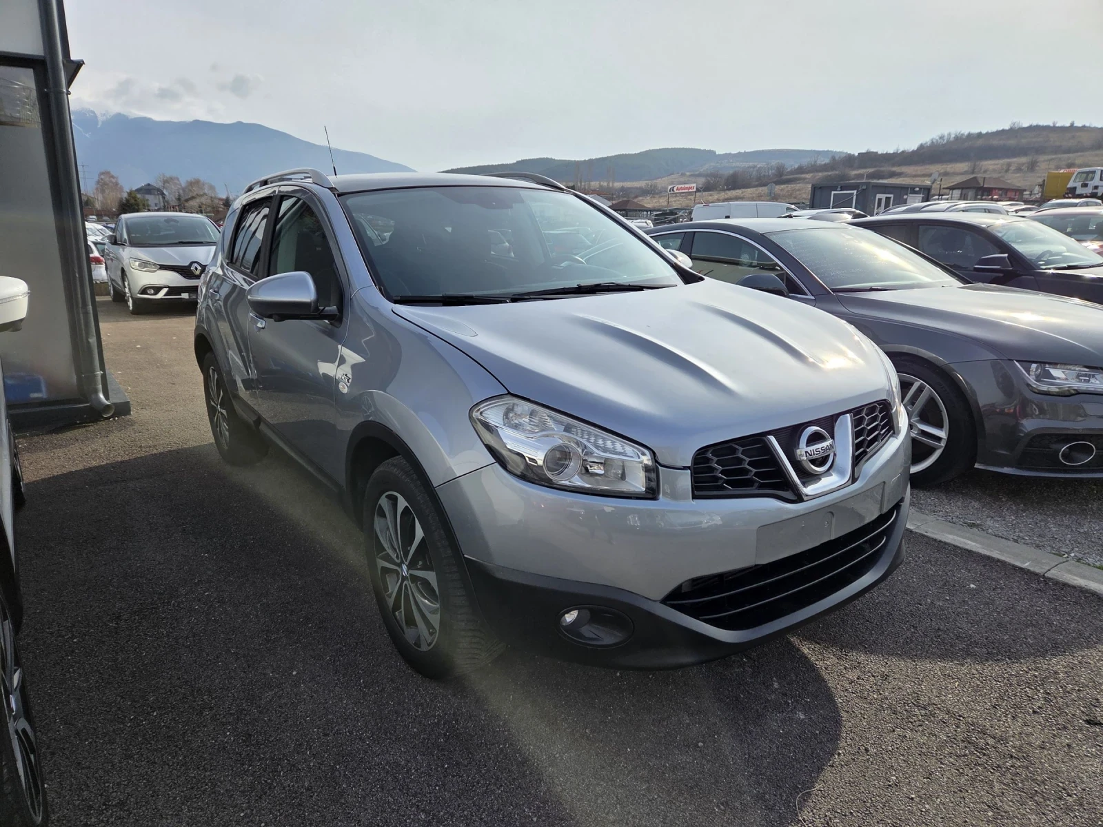 Nissan Qashqai 2.0dci/ АВТОМАТИК/ ПАНОРАМА/  - изображение 3