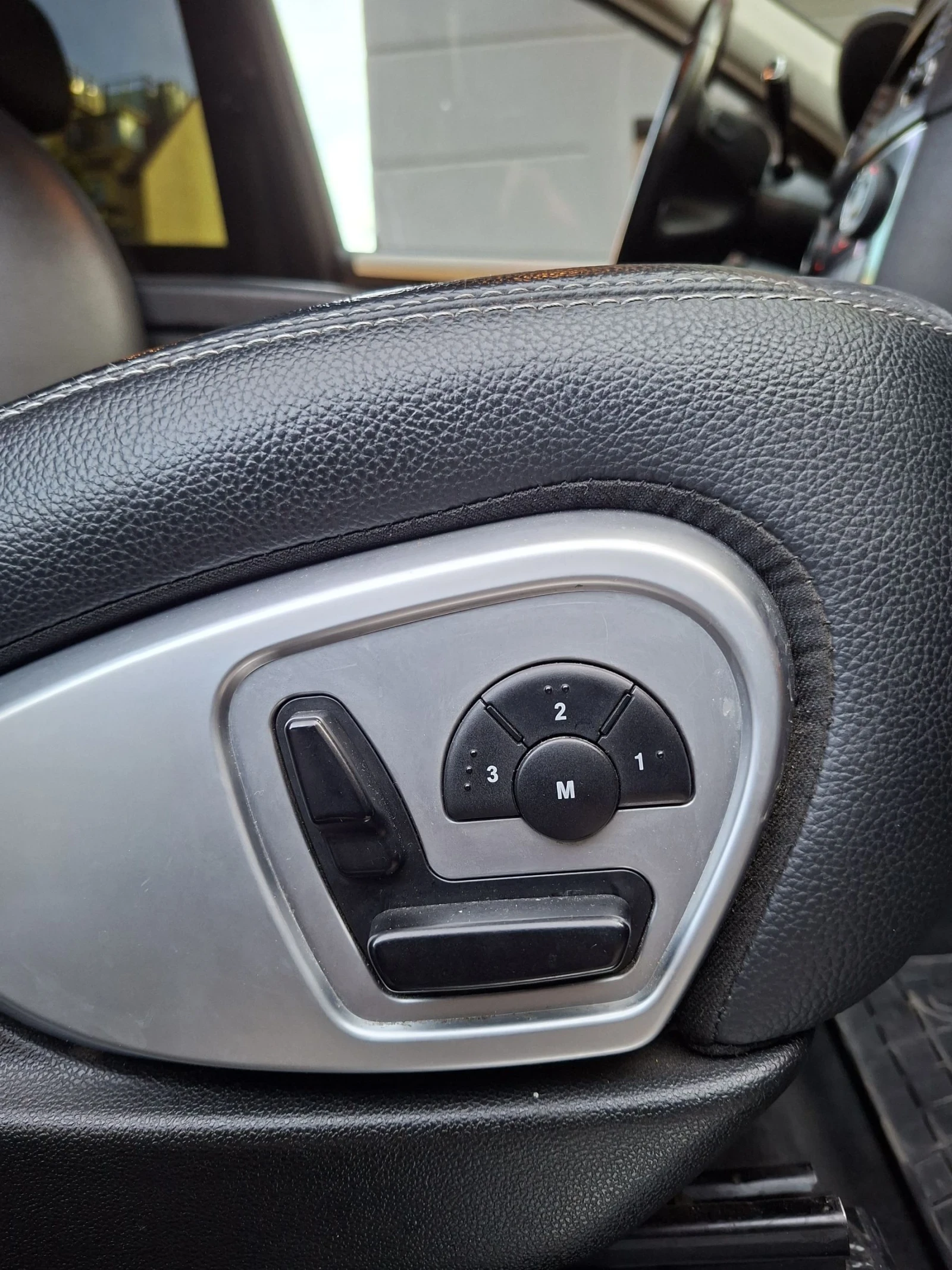 Mercedes-Benz ML 320 4MATIC CDI W164, снимка 9 - Автомобили и джипове - 53880445