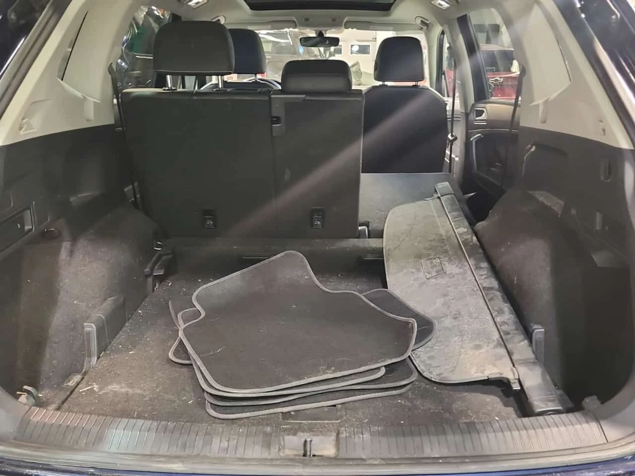 VW Tiguan * COMFORTLINE * CARFAX * ОТ ПРЕДСТАВИТЕЛСТВО * , снимка 14 - Автомобили и джипове - 53948445