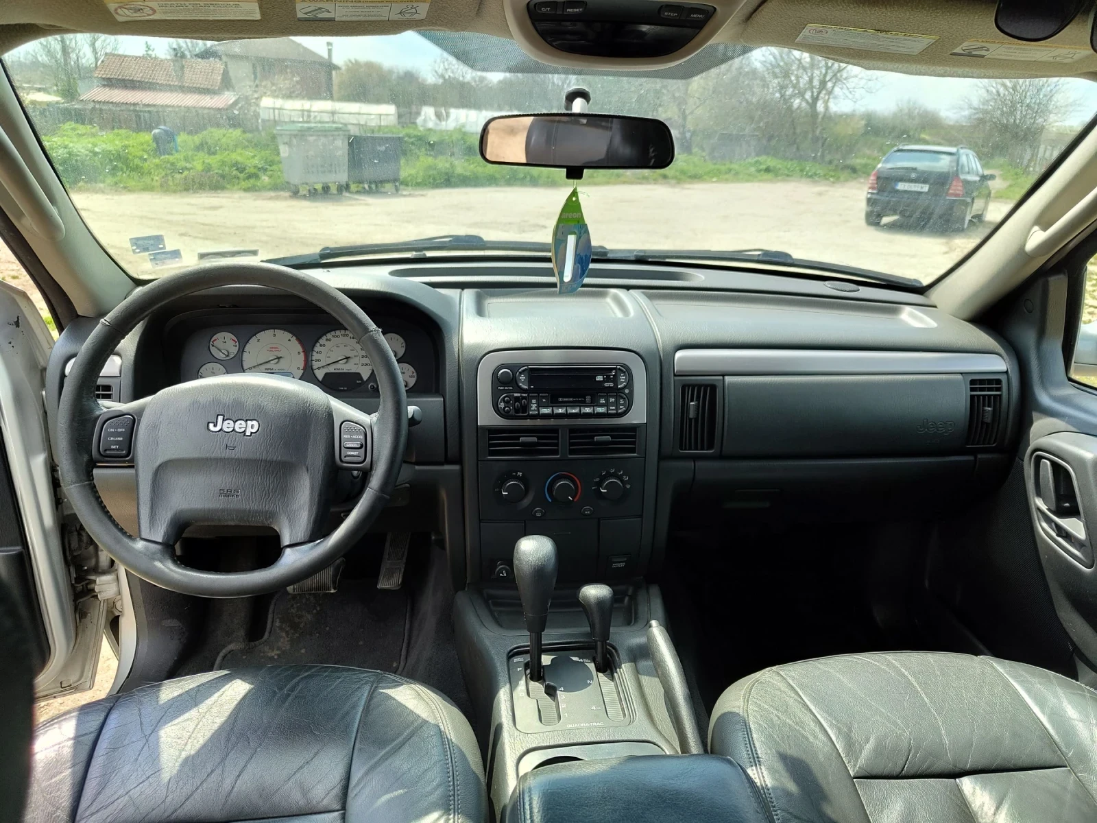 Jeep Grand cherokee, снимка 9 - Автомобили и джипове - 54439553
