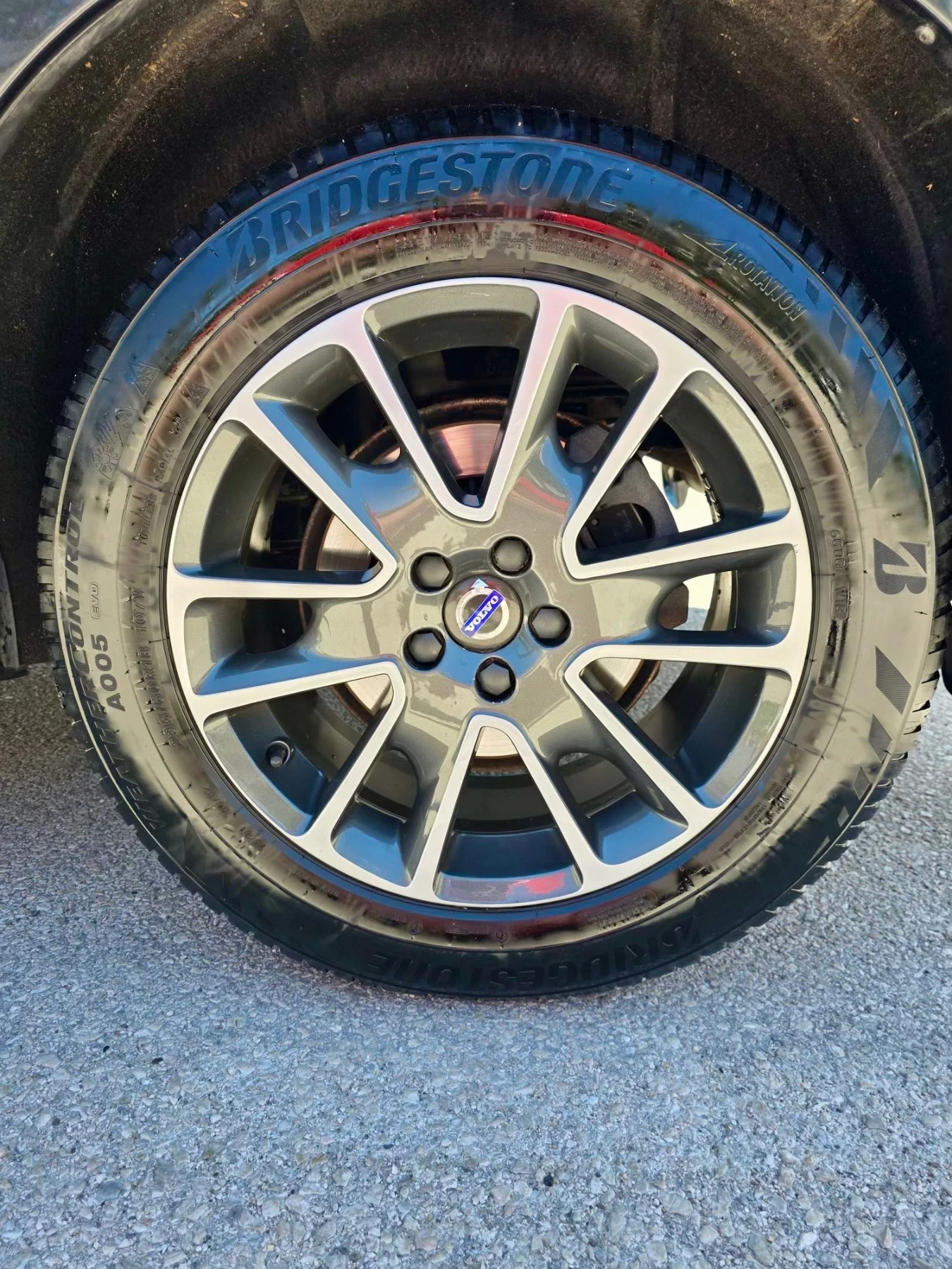 Volvo XC60 D5 AWD, снимка 12 - Автомобили и джипове - 55420521
