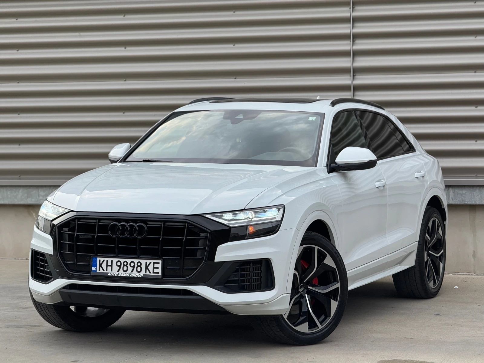 Audi Q8 55 TFSI, снимка 2 - Автомобили и джипове - 55729684