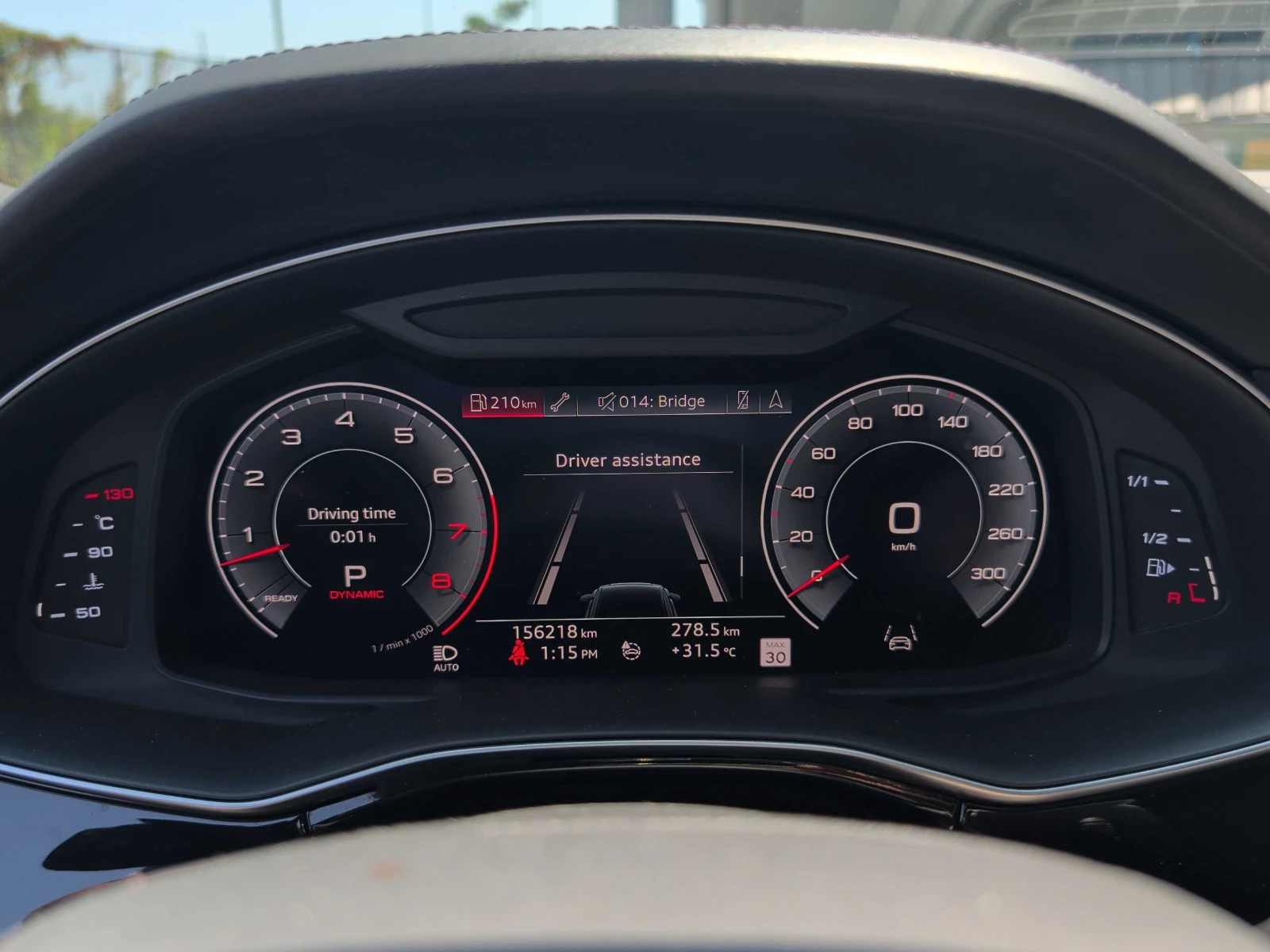 Audi Q8 * Technik * CARFAX * ОПЦИЯ ЗА ФИНАНСИРАНЕ, снимка 8 - Автомобили и джипове - 55977819