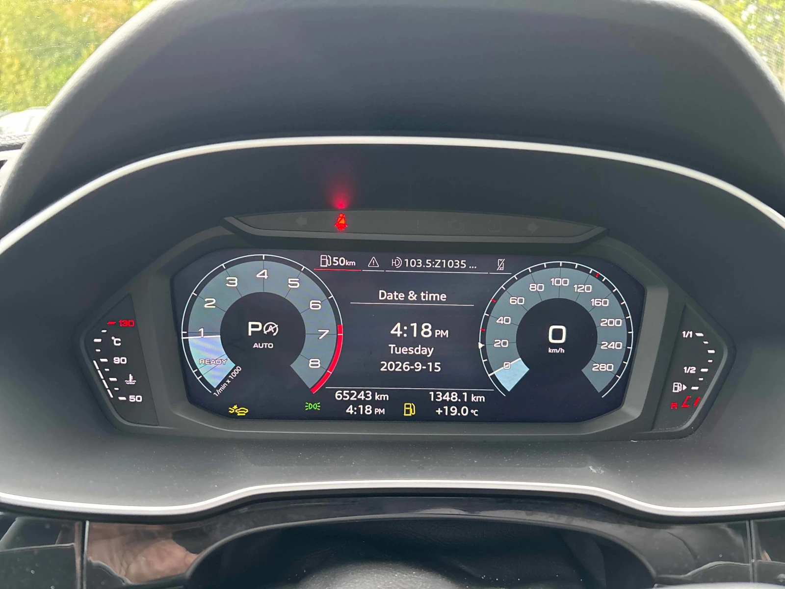 Audi Q3 Komfort * CARFAX * БЕЗ ПЪРВОНАЧАЛНА ВНОСКА, снимка 8 - Автомобили и джипове - 56093674