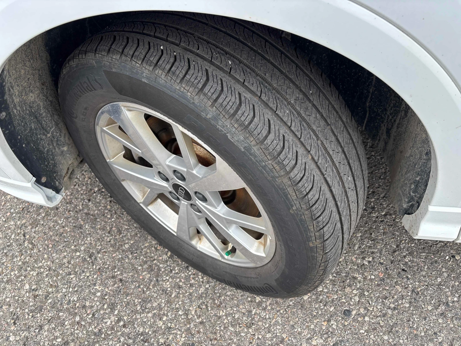 Audi Q3 Komfort * CARFAX * БЕЗ ПЪРВОНАЧАЛНА ВНОСКА, снимка 7 - Автомобили и джипове - 56093674