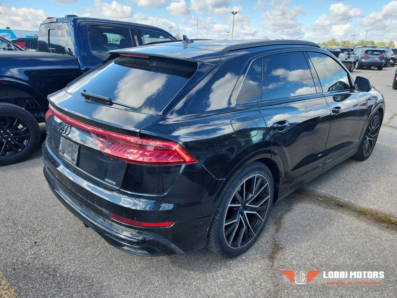 Audi Q8, снимка 2 - Автомобили и джипове - 56436042