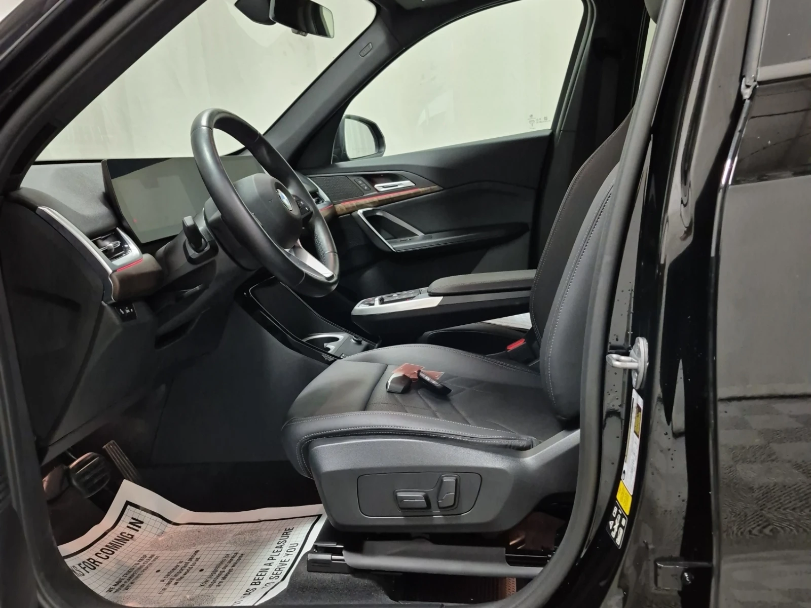 BMW X1 XDRIVE28I, снимка 7 - Автомобили и джипове - 56468229