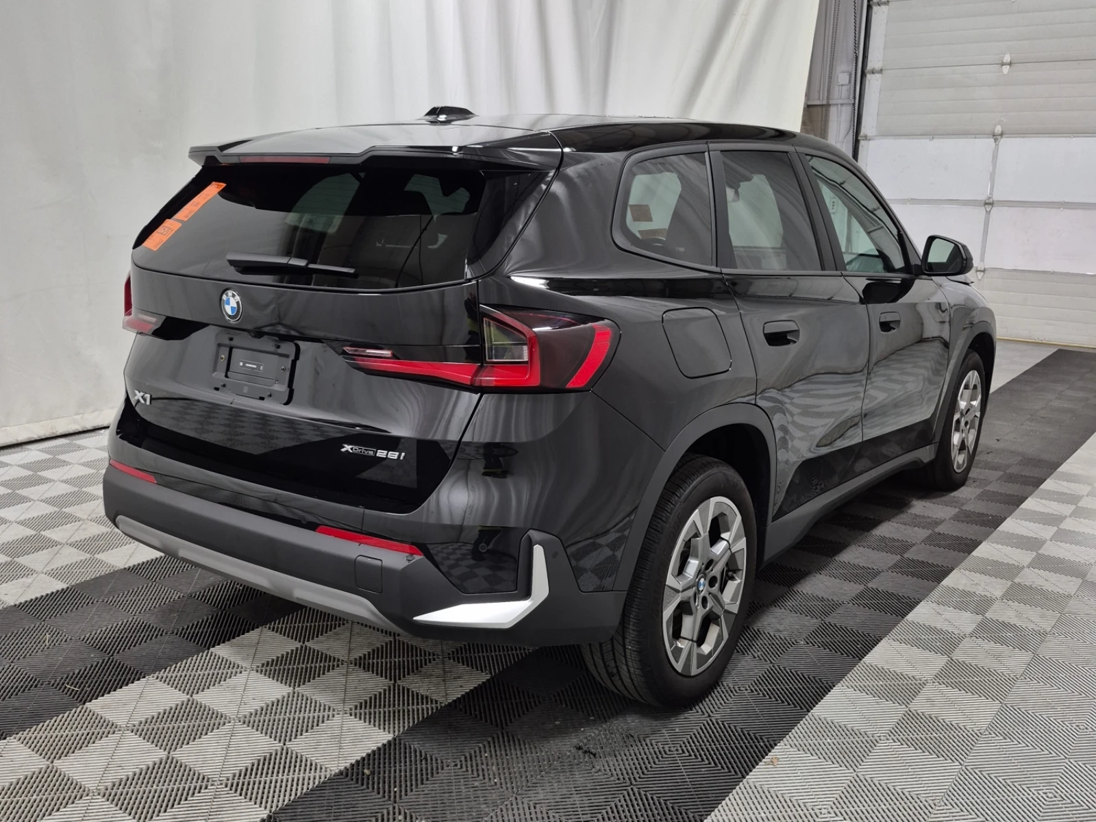 BMW X1 XDRIVE28I, снимка 3 - Автомобили и джипове - 56468229