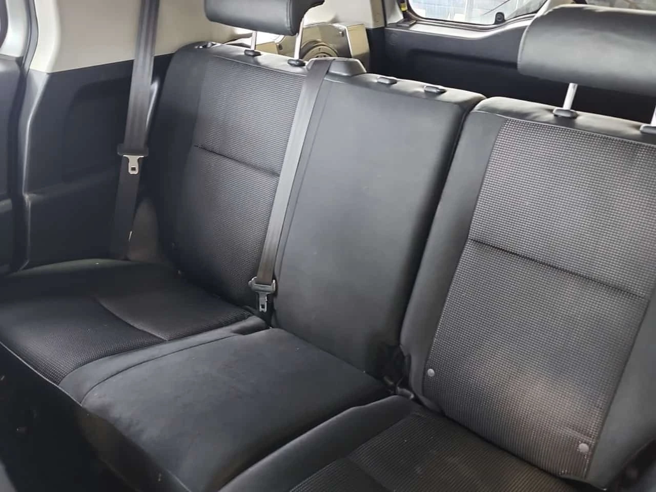 Toyota Fj cruiser 4WD 4DR AUTO * ���������� ��� ������������ ������ | Mobile.bg � ����������� 11