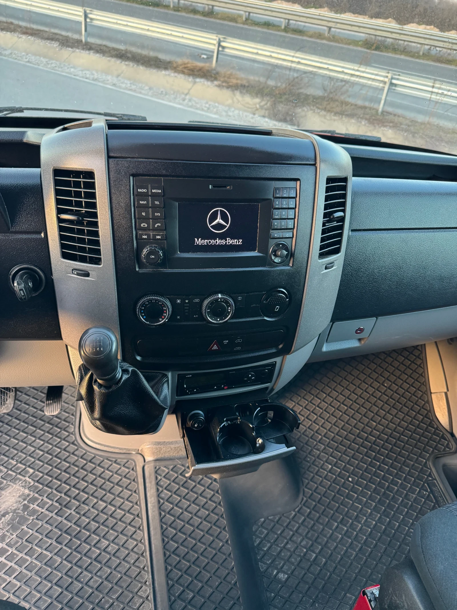 Mercedes-Benz Sprinter 316, снимка 7 - Бусове и автобуси - 53839194