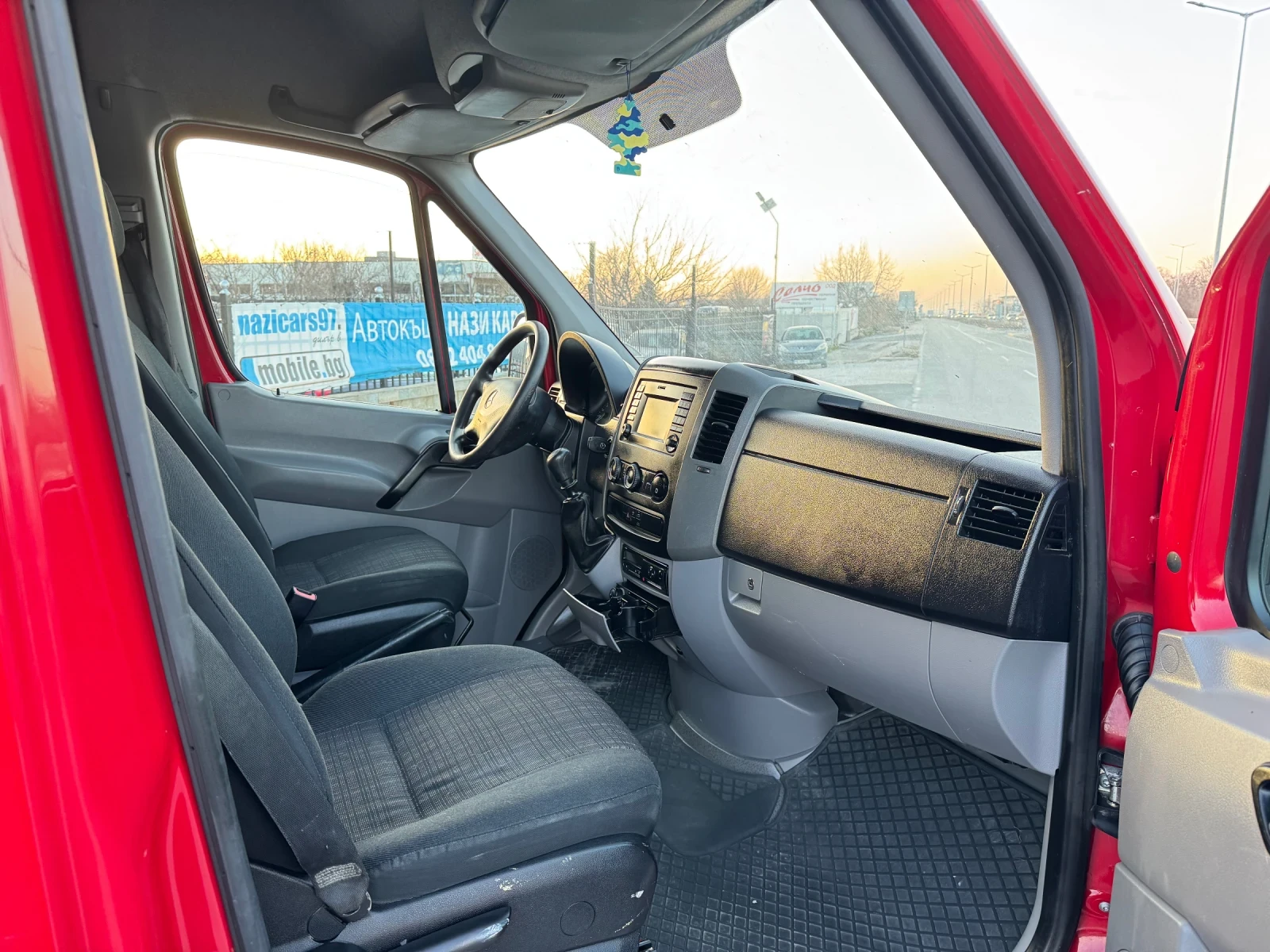 Mercedes-Benz Sprinter 316, снимка 8 - Бусове и автобуси - 53839194