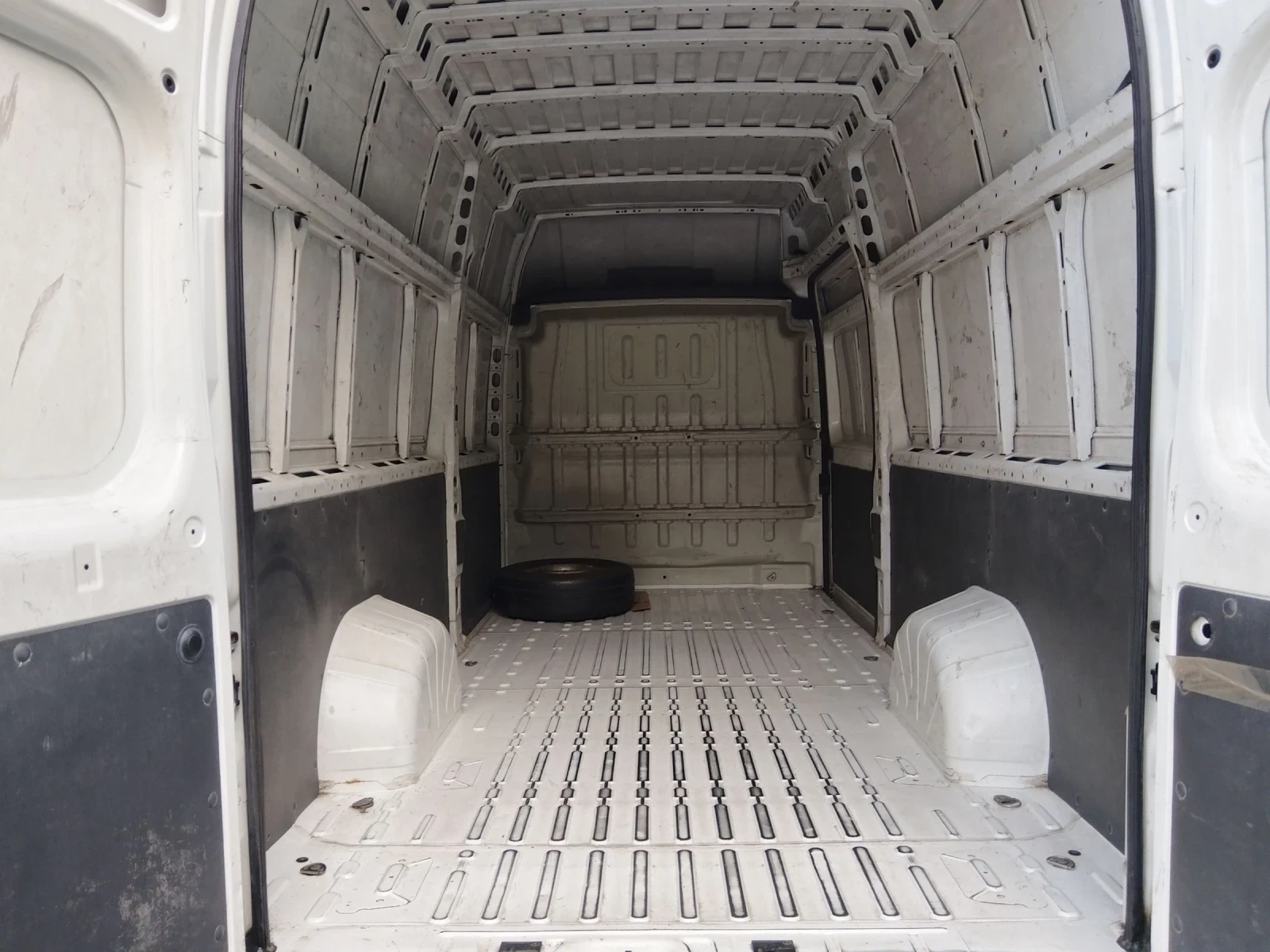 Peugeot Boxer 2.2 HDI, снимка 10 - Бусове и автобуси - 56362769