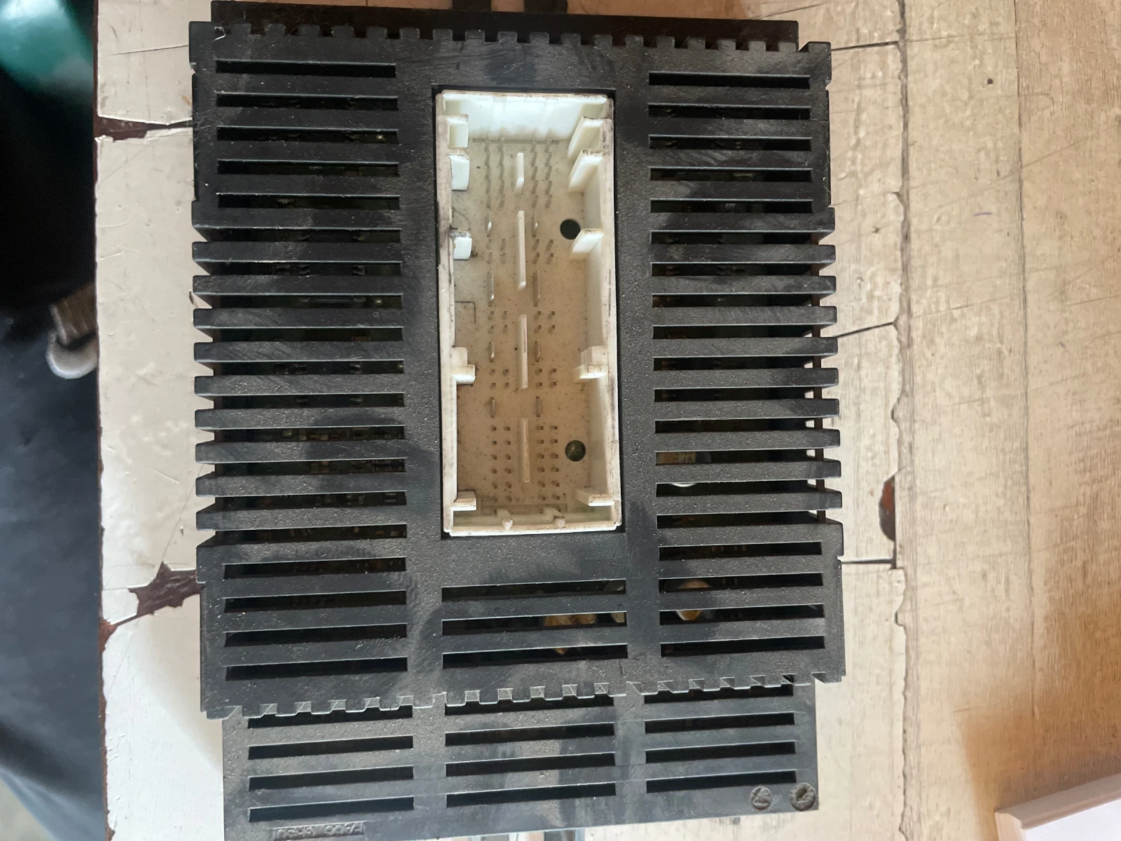  6 983 539    | Mobile.bg   2