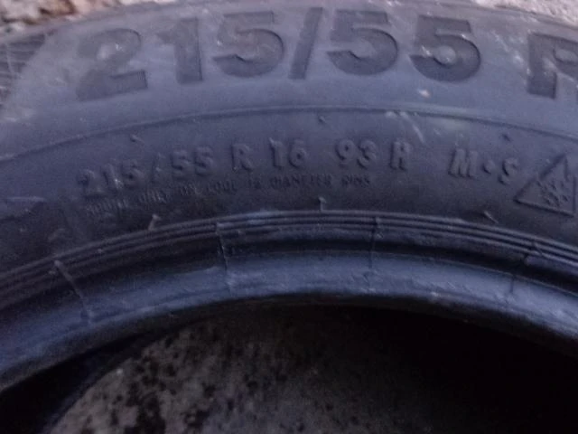 Гуми Зимни 215/55R16, снимка 7 - Гуми и джанти - 12765155