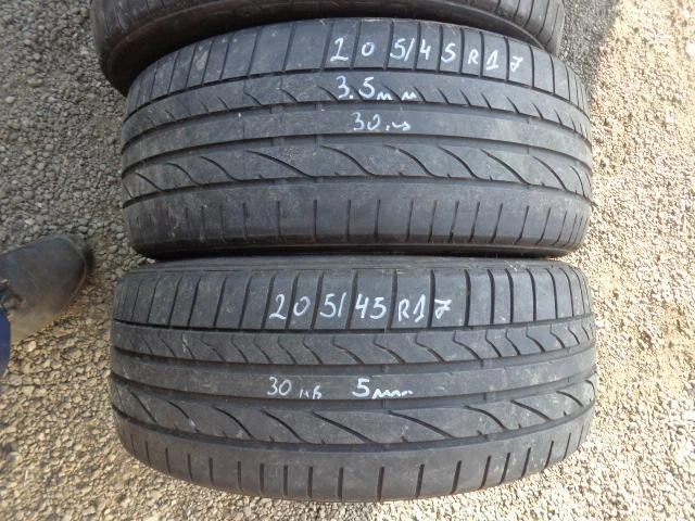 Гуми Летни 205/45R17, снимка 10 - Гуми и джанти - 21439338