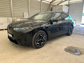 BMW iX 50, снимка 2