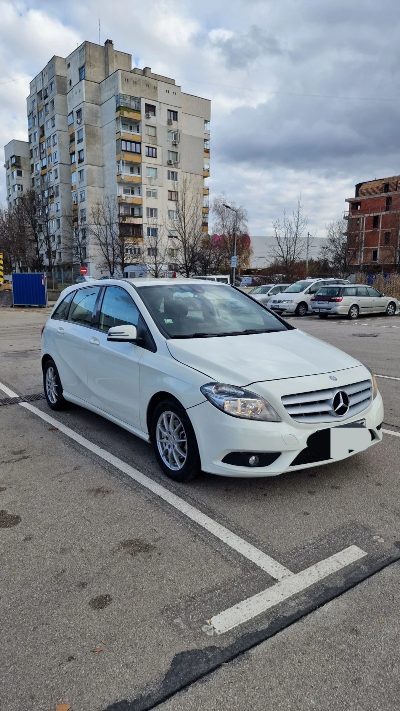 Mercedes-Benz B 200, снимка 2 - Автомобили и джипове - 48057471