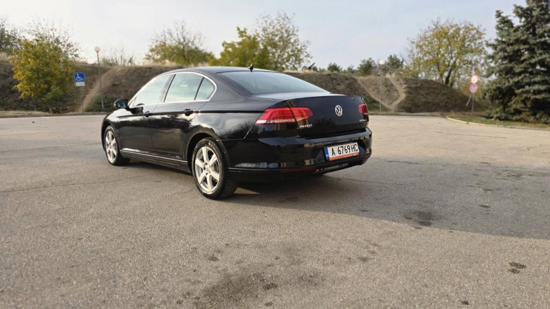 VW Passat, снимка 4 - Автомобили и джипове - 48461199