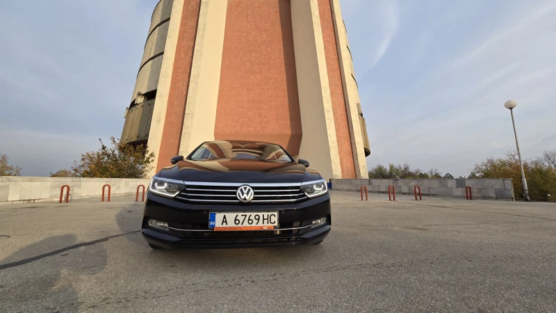 VW Passat, снимка 1 - Автомобили и джипове - 48461199