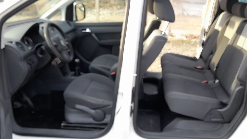 VW Caddy Klima Navi , снимка 14 - Автомобили и джипове - 48539093