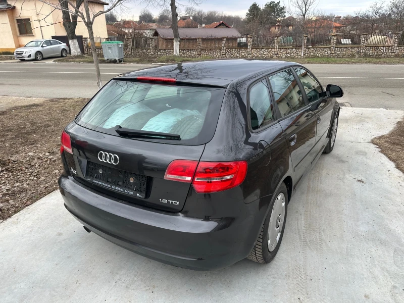 Audi A3 1.6TDI Facelift , снимка 5 - Автомобили и джипове - 48562119