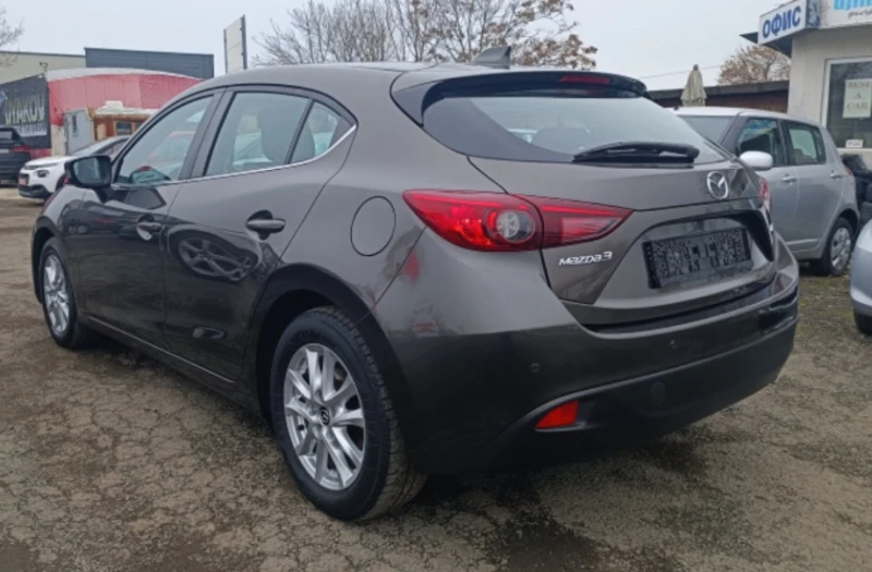 Mazda 3 Skyactive, снимка 1 - Автомобили и джипове - 48811876