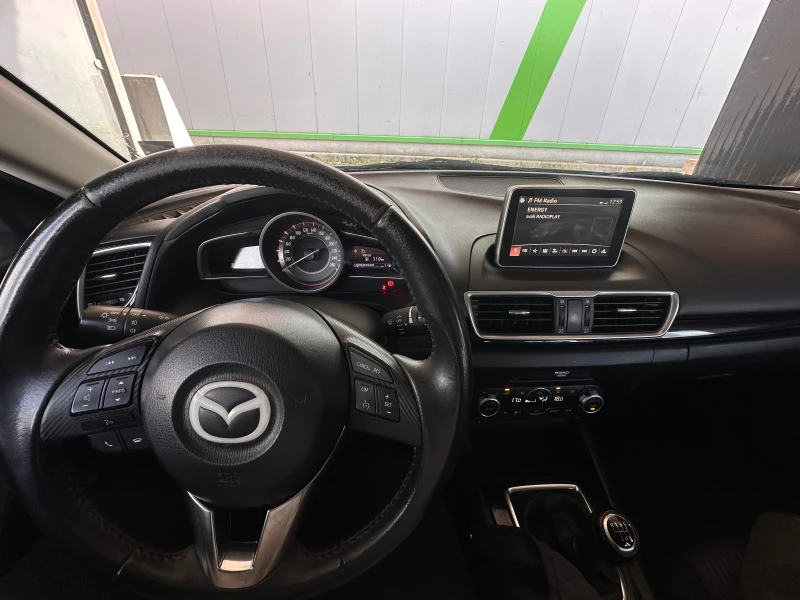 Mazda 3 Skyactive, снимка 2 - Автомобили и джипове - 48811876