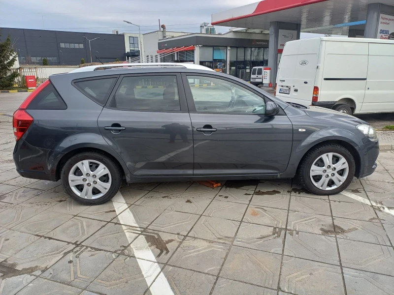 Kia Ceed 1.4 90к.с. , снимка 7 - Автомобили и джипове - 49089533