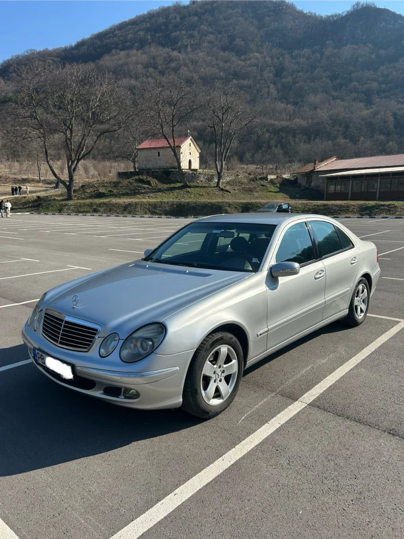 Mercedes-Benz E 200 W211, снимка 1 - Автомобили и джипове - 49261492