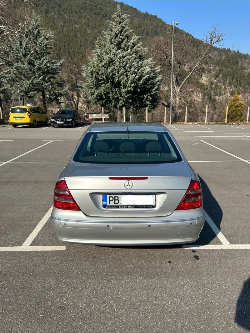 Mercedes-Benz E 200 W211, снимка 4 - Автомобили и джипове - 49261492