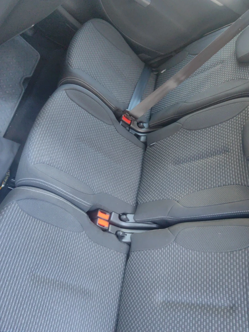 Citroen C4 Picasso, снимка 8 - Автомобили и джипове - 52460287