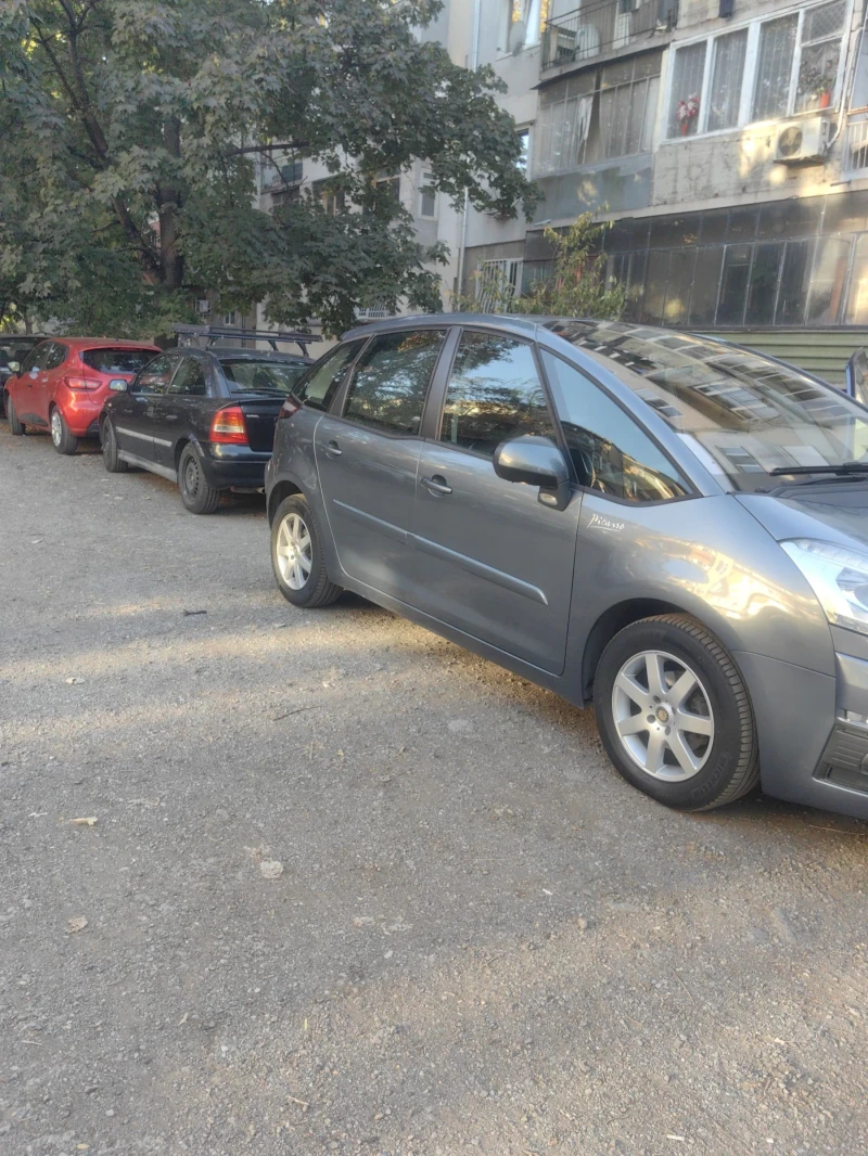 Citroen C4 Picasso, снимка 2 - Автомобили и джипове - 52460287