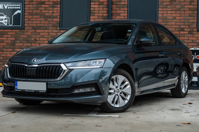 Skoda Octavia, снимка 4 - Автомобили и джипове - 52304026