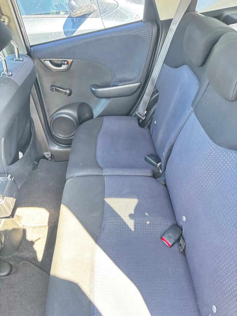 Honda Jazz, снимка 10 - Автомобили и джипове - 53156483