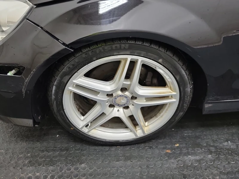 Mercedes-Benz C 350 * CARFAX * ЦЕНА ДО БГ, снимка 13 - Автомобили и джипове - 53344683