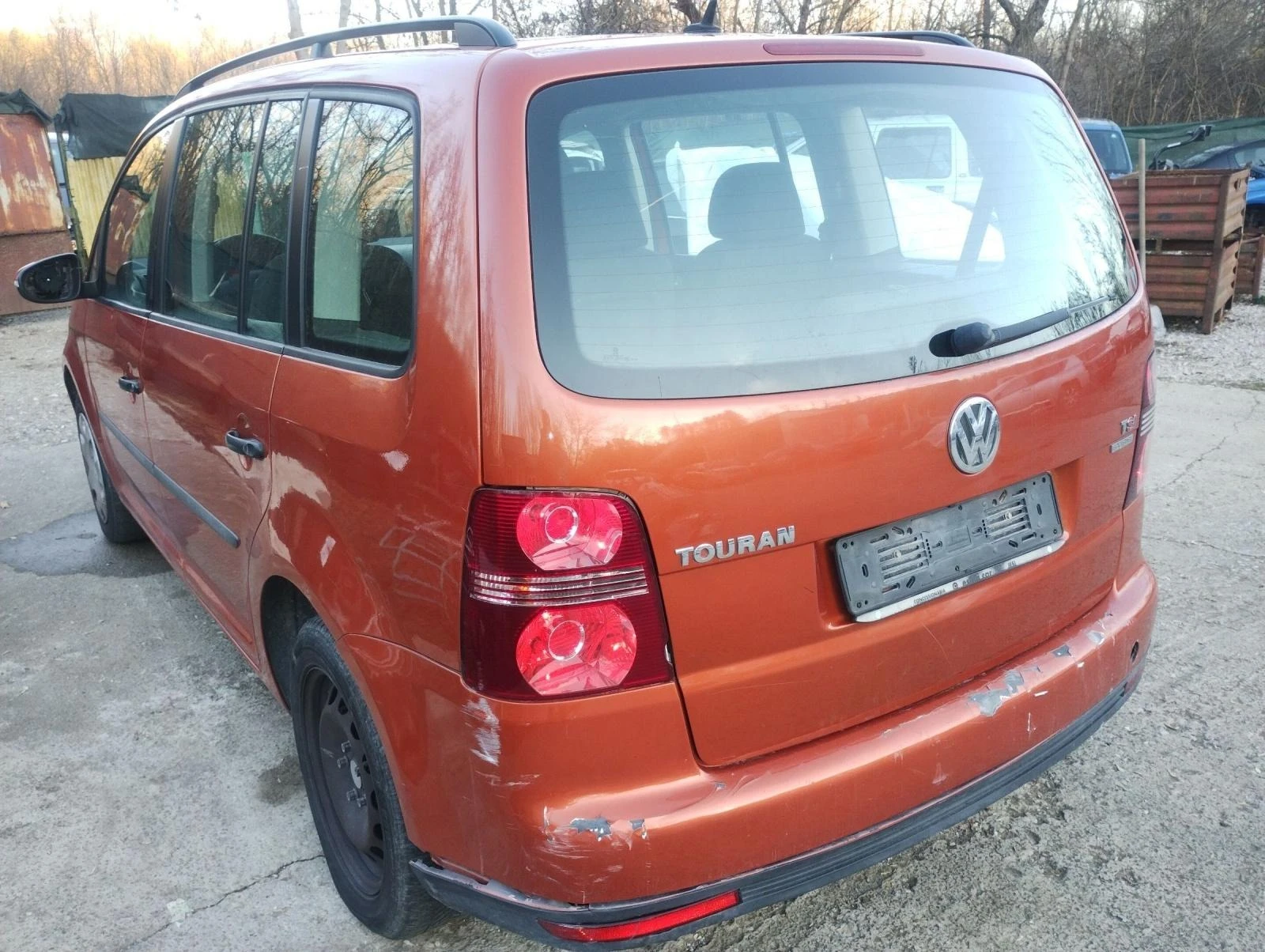 VW Touran 1.4tfsi - изображение 2