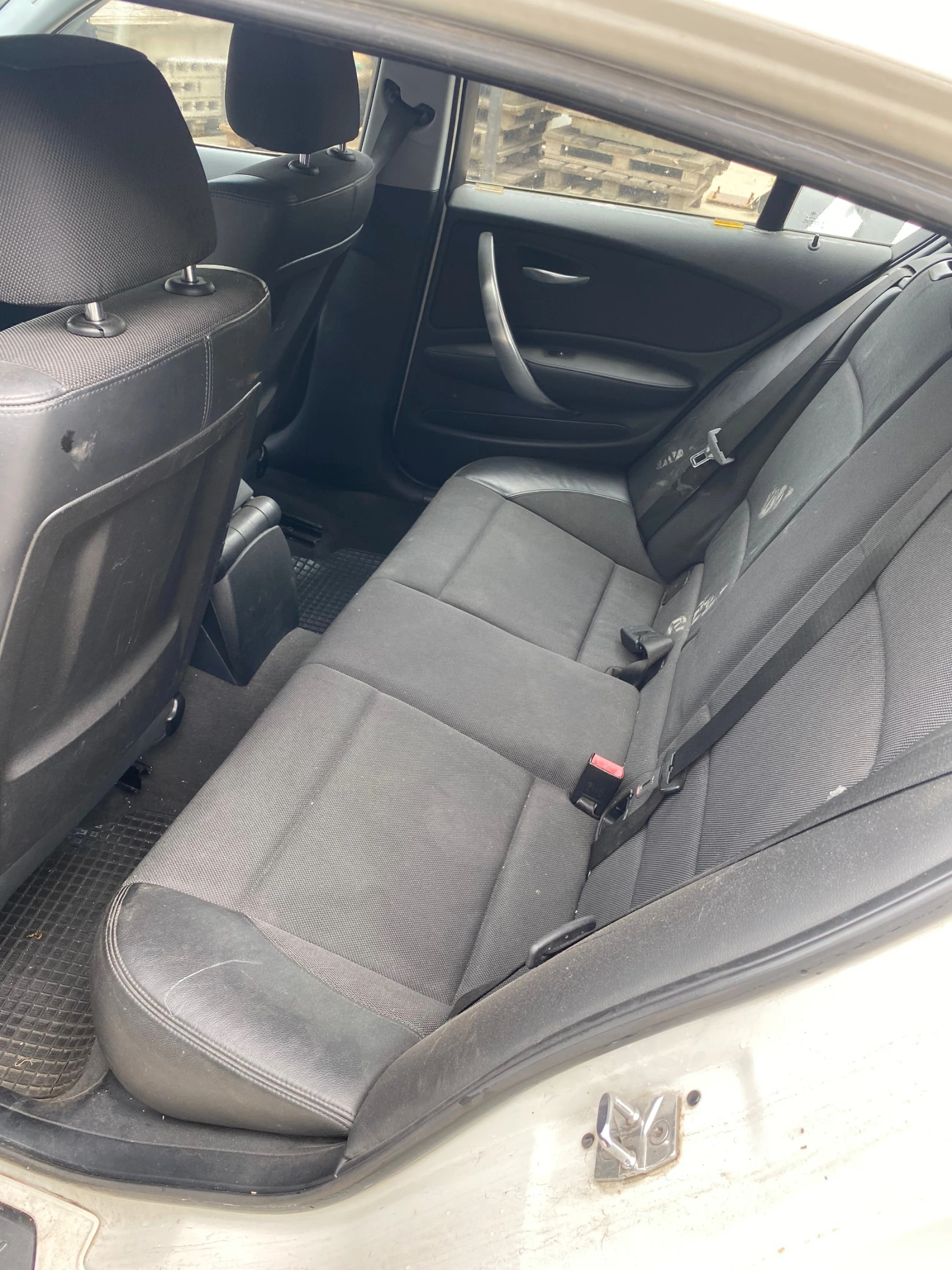 BMW 118 1.8 i на части 6 скорости | Mobile.bg — изображение 11